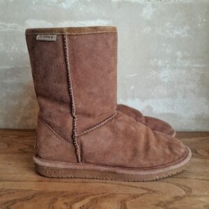 436a. tan Bearpaw "Emma Short" suede leather sherpa lined boots, 9